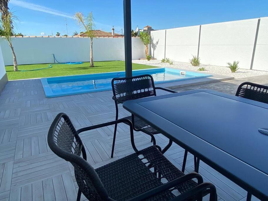 Moderna Villa Con Piscina Privada By Chiclanadreams Chiclana de la Frontera Esterno foto